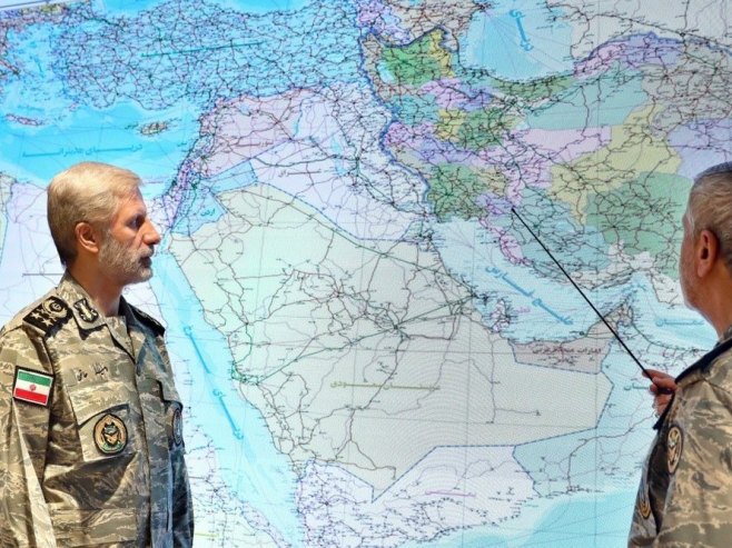 Техеран, Иран (фото: EPA-EFE/IRANIAN ARMY MEDIA OFFICE) Техеран, Иран (фото: EPA-EFE/IRANIAN ARMY MEDIA OFFICE) -